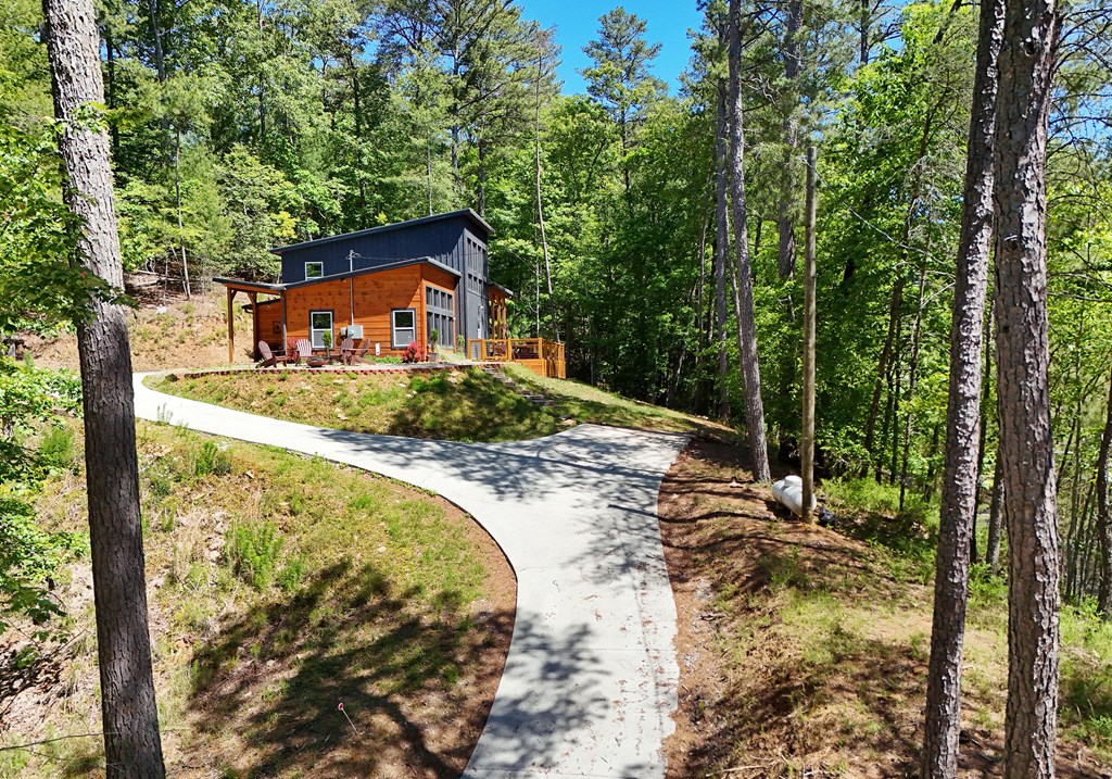 709 Lyric Lane