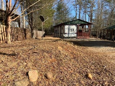 64 10th Street Ellijay GA 30540