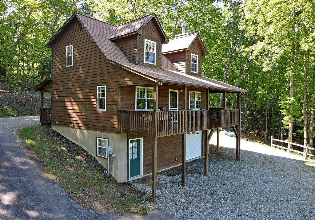 239 Northwoods Circle