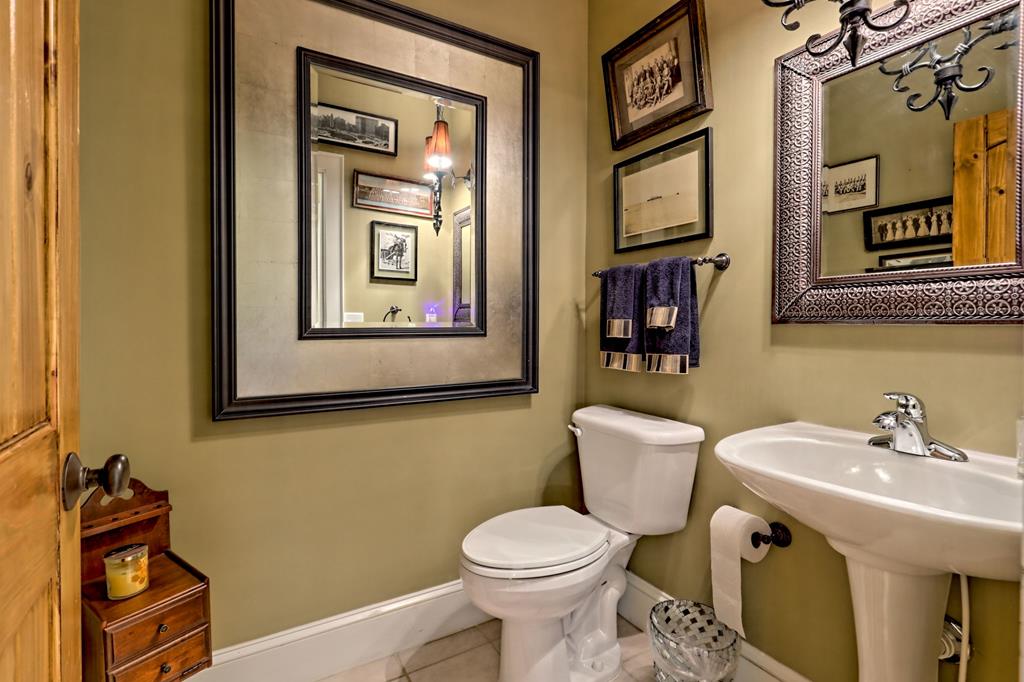 340 Autumn Trl, Franklin, NC, 28734, USA, 3 Bedrooms Bedrooms, ,4 BathroomsBathrooms,Residential,Active,340 Autumn Trl,434953