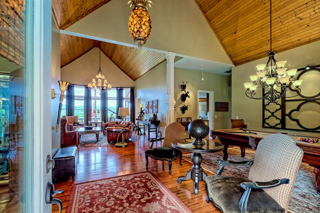 340 Autumn Trl, Franklin, NC, 28734, USA, 3 Bedrooms Bedrooms, ,4 BathroomsBathrooms,Residential,Active,340 Autumn Trl,434953