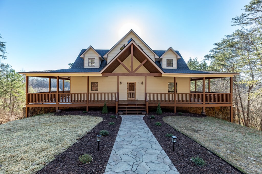 661 Toccoa River Forest