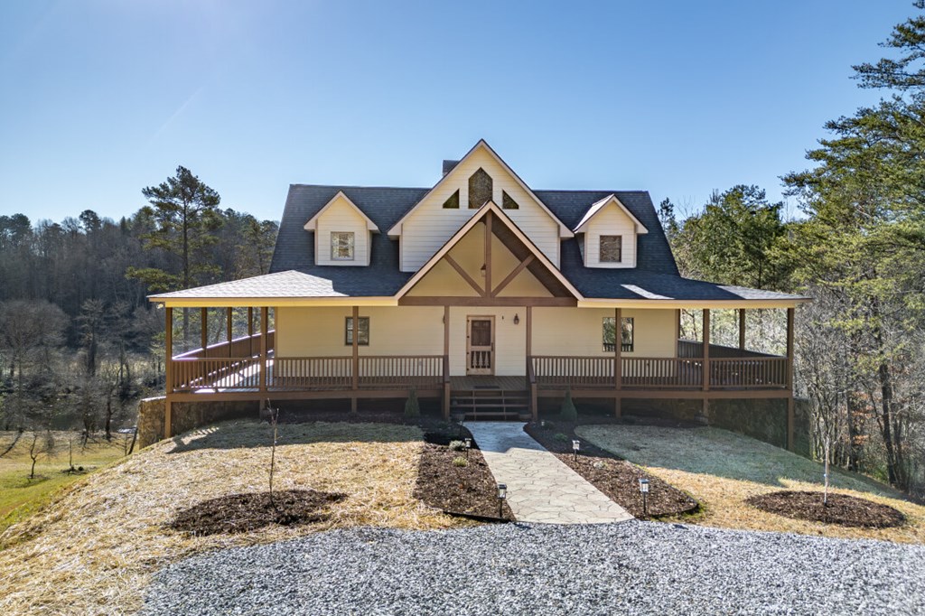 661 Toccoa River Forest