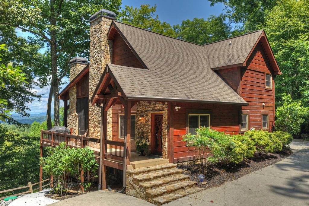 418 Lakeview Drive