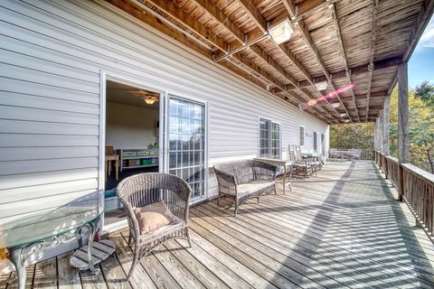 A home in Hiawassee