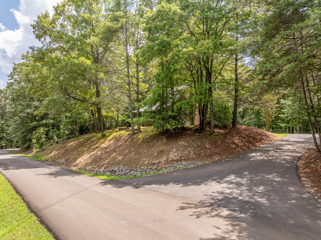 15 Tallulah Court