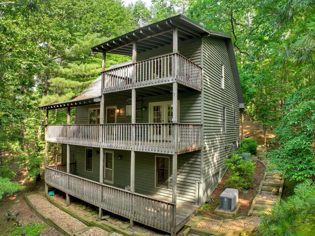 776 Mountain Oak Road