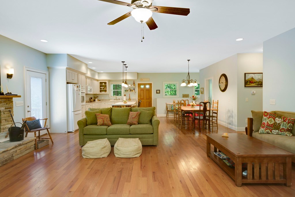 1774 Long Ridge Road