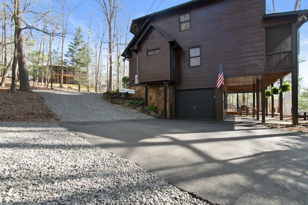 1270 Zenith Trail