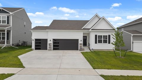 Single Family Residence in Johnston IA 10417 Powell Avenue.jpg