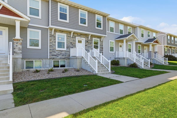 147 WILDER PL, AMES, IA 50014 - Image 0ca79f7e5daa6fa3f9ca6c8f2ccc50fa/1454788663