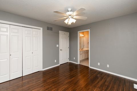 Single Family Residence in Urbandale IA 3724 147th Street 17.jpg