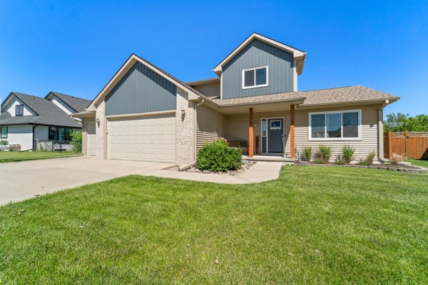 302 UPSTILL ST, GILBERT, IA 50105 - Image 4c832cd7ce7d3c0bd0fa68e3dc8e8fbc/1527009569