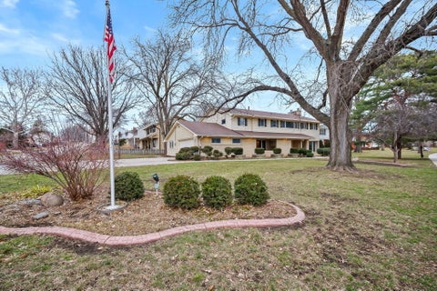 Featured picture for the property 64027
