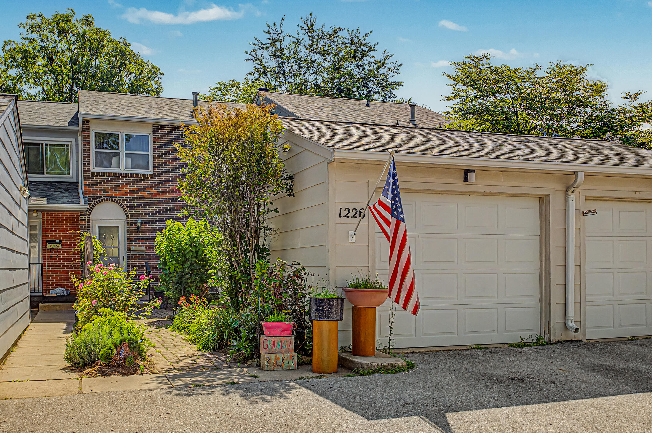 Photo 1 of 31 — 1226 Truman Place, Ames, IA 50010