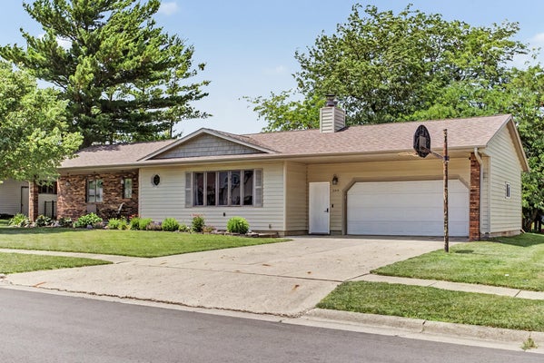 309 S LOGAN ST, ROLAND, IA 50236 - Image c2ed55c4c3d2ece49072e24c4d61b438/876392895