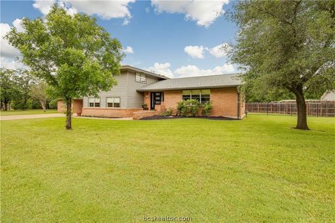1201 Winding Road, College Station, TX 77840 - MLS#: 24008827