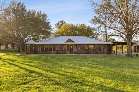 Photo of 8787 Locke Road, Bryan, TX 77808 (MLS # 26003961)