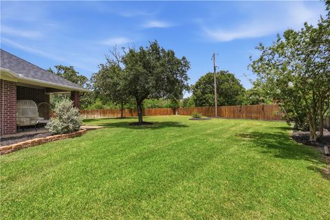 Tiny photo for 6204 London Circle, Bryan, TX 77802 (MLS # 26008652)