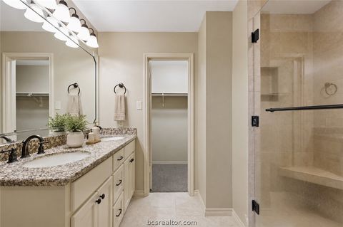 Tiny photo for 6204 London Circle, Bryan, TX 77802 (MLS # 26008652)
