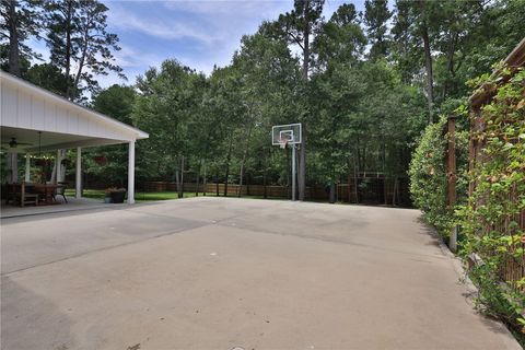 Tiny photo for 390 Camden Hills HLS, Montgomery, TX 77356 (MLS # 26005878)