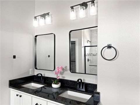 Tiny photo for 2100 Zebrina Court, Bryan, TX 77807 (MLS # 26011324)