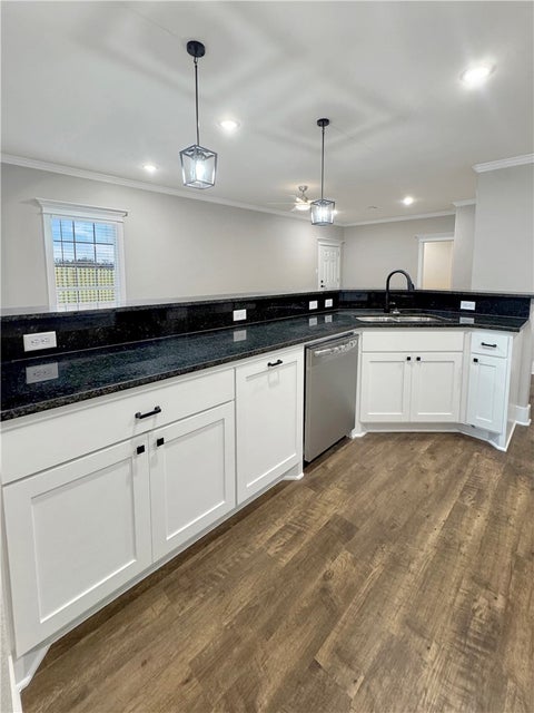 Tiny photo for 2100 Zebrina Court, Bryan, TX 77807 (MLS # 26011324)