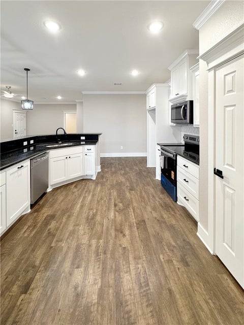 Tiny photo for 2100 Zebrina Court, Bryan, TX 77807 (MLS # 26011324)