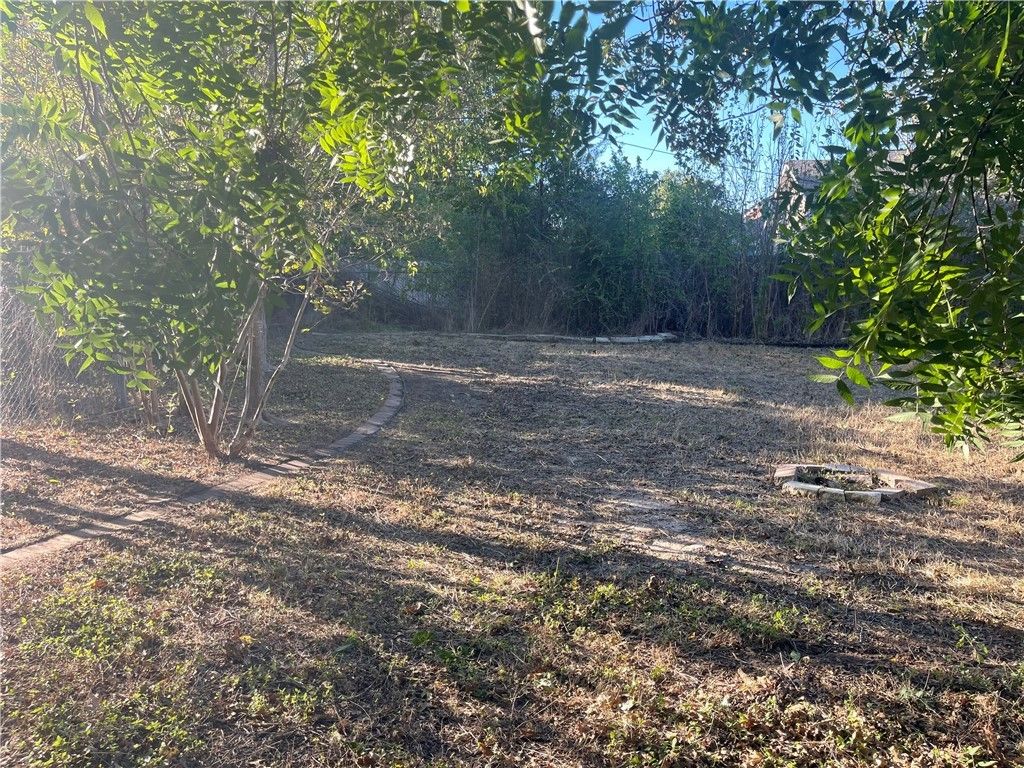 Photo of 4102 Aspen Street, Bryan, TX 77801 (MLS # 25011331)