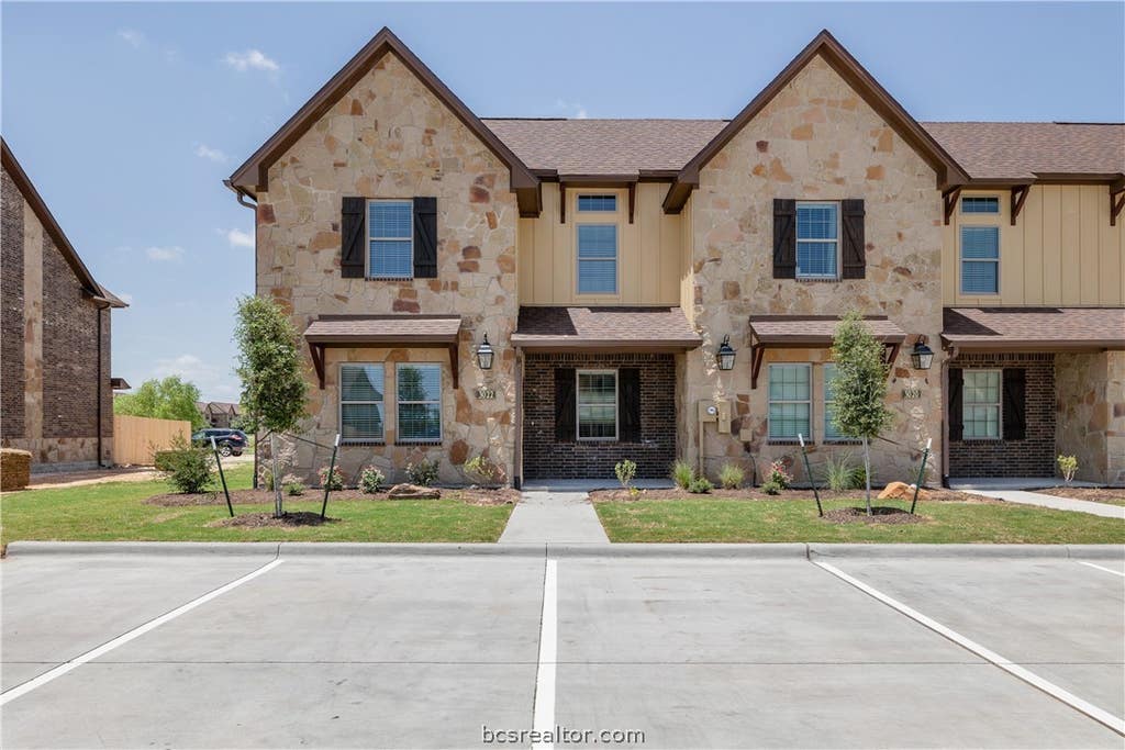 Photo of 4055 Gunner Trail, College Station, TX 77845 (MLS # 26009624)