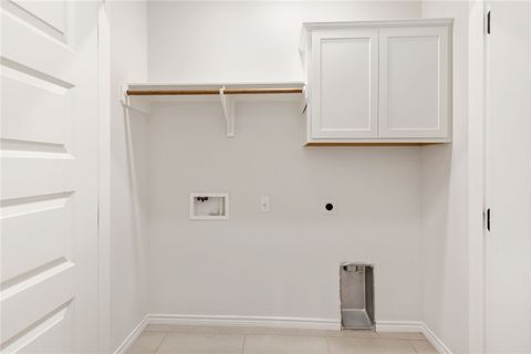 Tiny photo for 2912 Captain Court, Bryan, TX 77808 (MLS # 26002230)