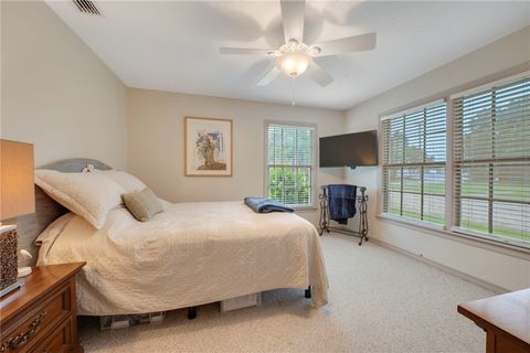 Tiny photo for 516 Avondale Avenue, Bryan, TX 77802 (MLS # 26004748)