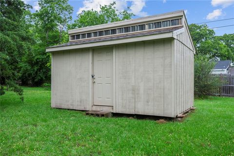 Tiny photo for 516 Avondale Avenue, Bryan, TX 77802 (MLS # 26004748)