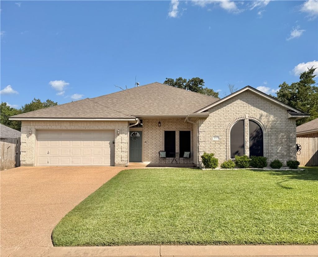 Photo of 1512 Hunter Creek Drive, College Station, TX 77845 (MLS # 26004694)