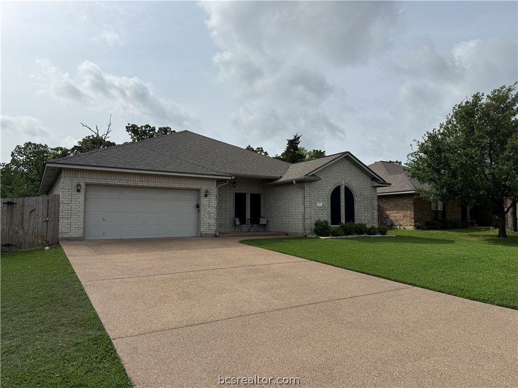 Photo of 1512 Hunter Creek Drive, College Station, TX 77845 (MLS # 26004694)