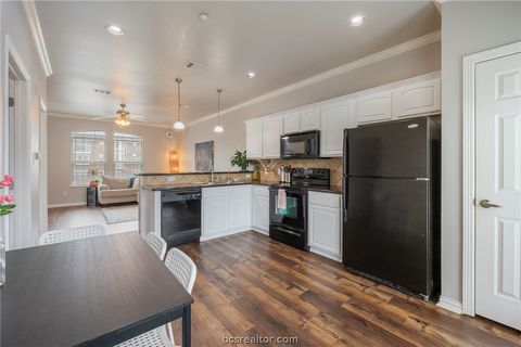 Tiny photo for 305 Holleman Drive E #503, College Station, TX 77840 (MLS # 26005162)