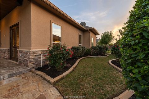 Tiny photo for 1202 Quarry Oaks Drive, College Station, TX 77845 (MLS # 26003062)