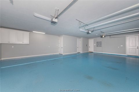 Tiny photo for 1202 Quarry Oaks Drive, College Station, TX 77845 (MLS # 26003062)