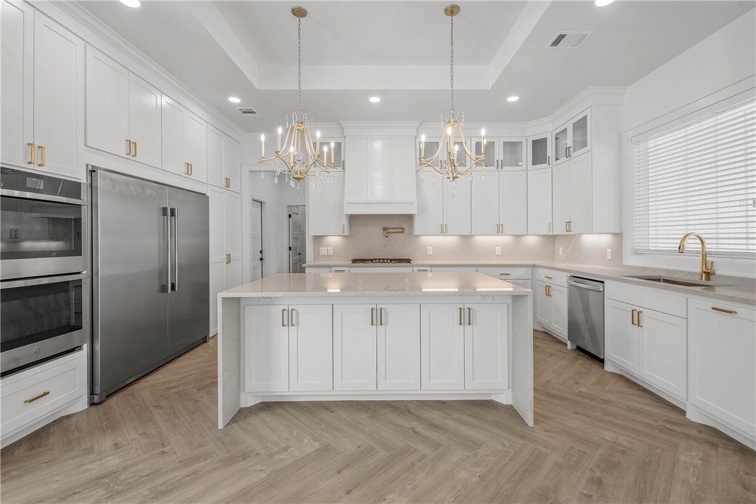 5848 Thousand Oaks Road