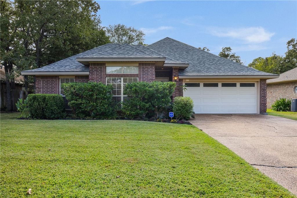 Photo of 2808 Arroyo Court N, College Station, TX 77845 (MLS # 25011321)