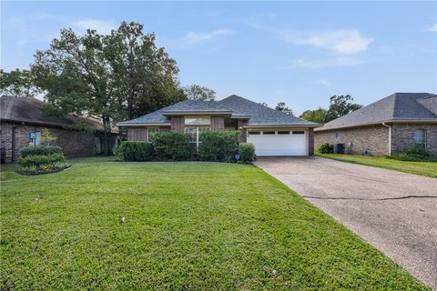 Photo of 2808 Arroyo Court N, College Station, TX 77845 (MLS # 25011321)