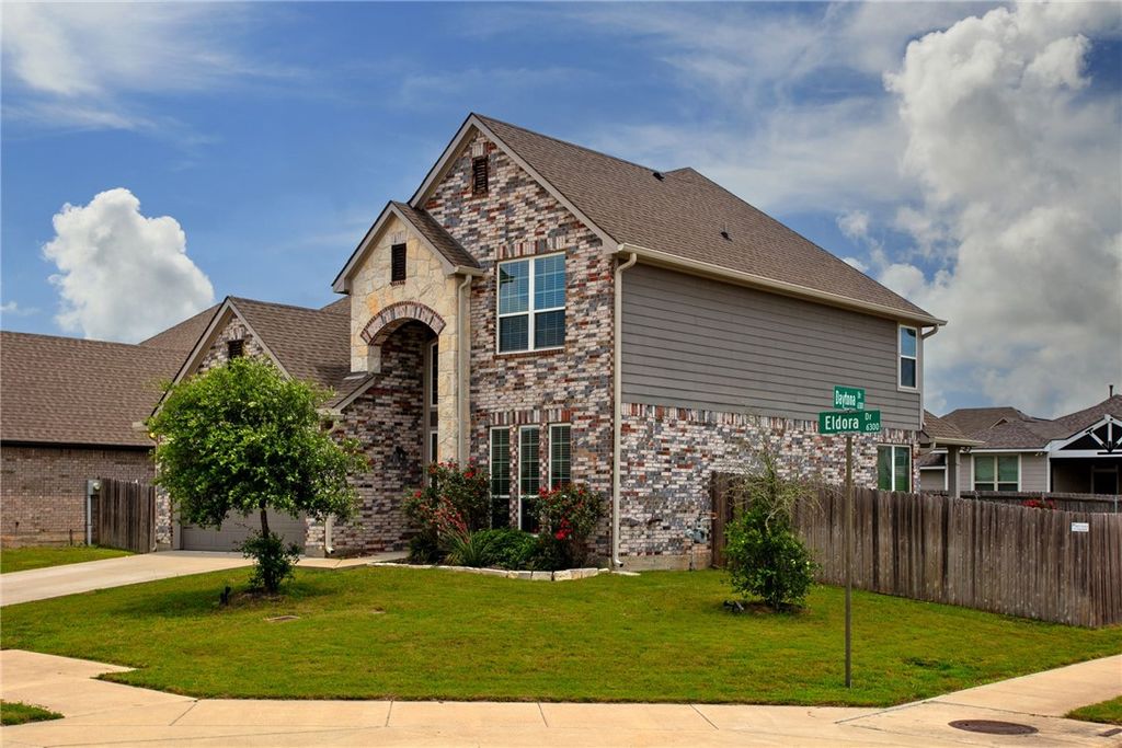 Photo of 6317 Eldora Drive, College Station, TX 77845 (MLS # 26006235)