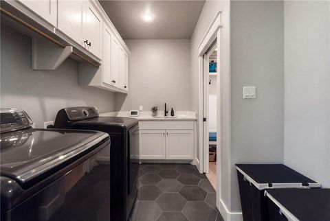 Tiny photo for 7813 Stiteler Drive, Bryan, TX 77808 (MLS # 26004434)