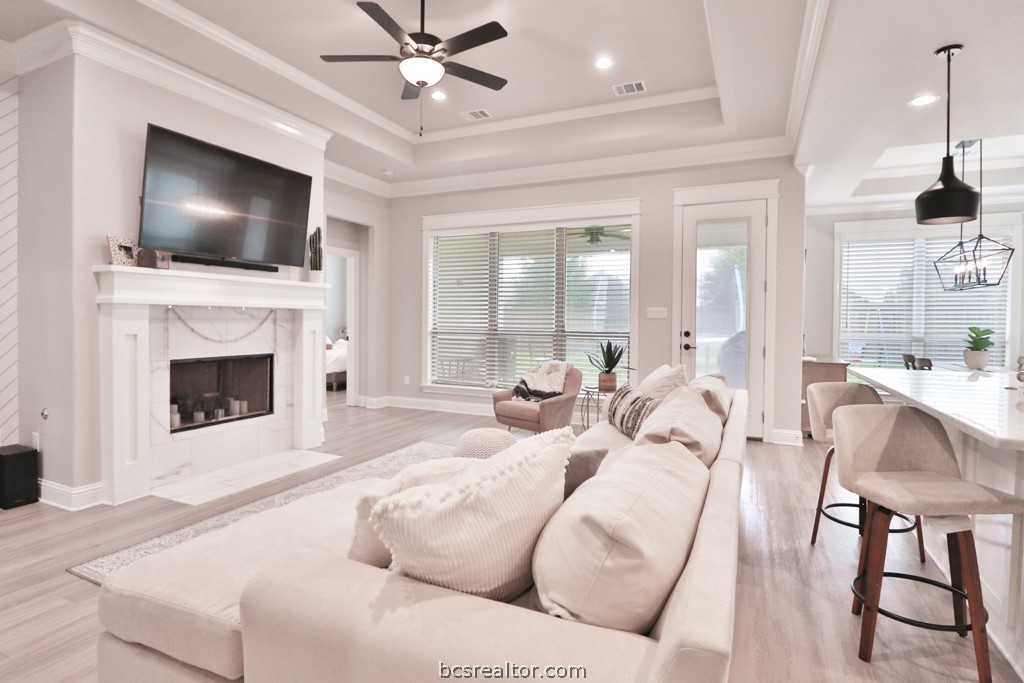 Bryan, Texas 77802, United States, 3 Bedrooms Bedrooms, ,3 BathroomsBathrooms,Residential,Pending,59538