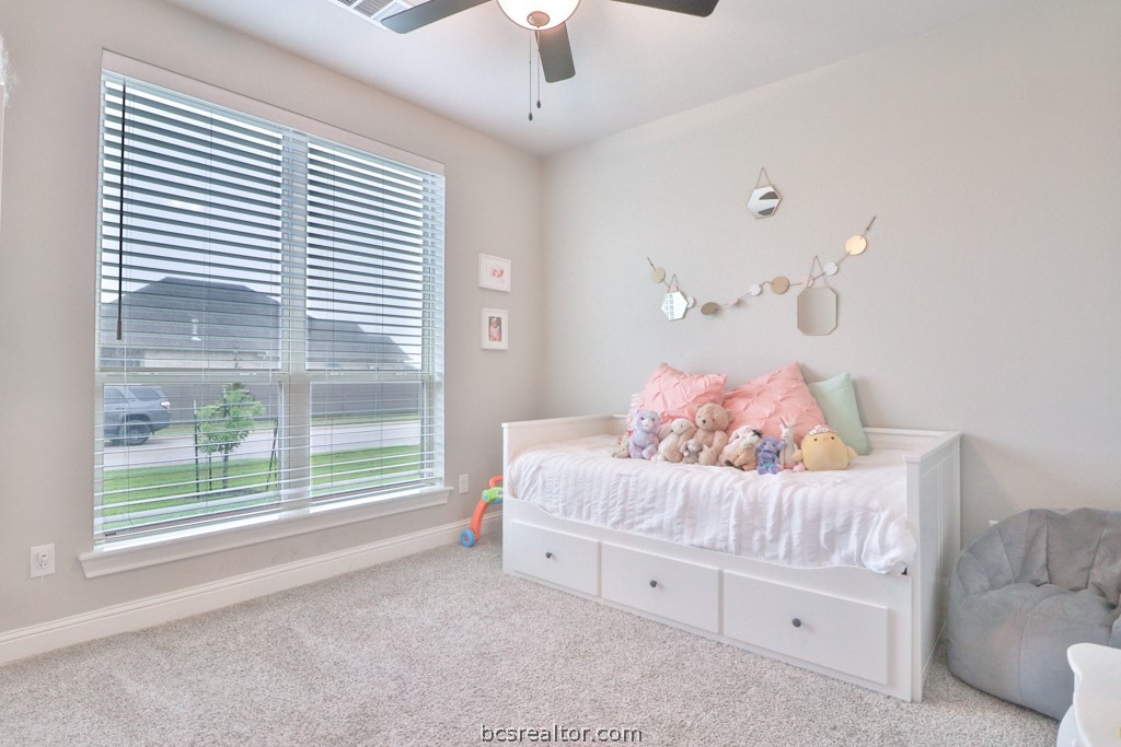 Bryan, Texas 77802, United States, 3 Bedrooms Bedrooms, ,3 BathroomsBathrooms,Residential,Pending,59538