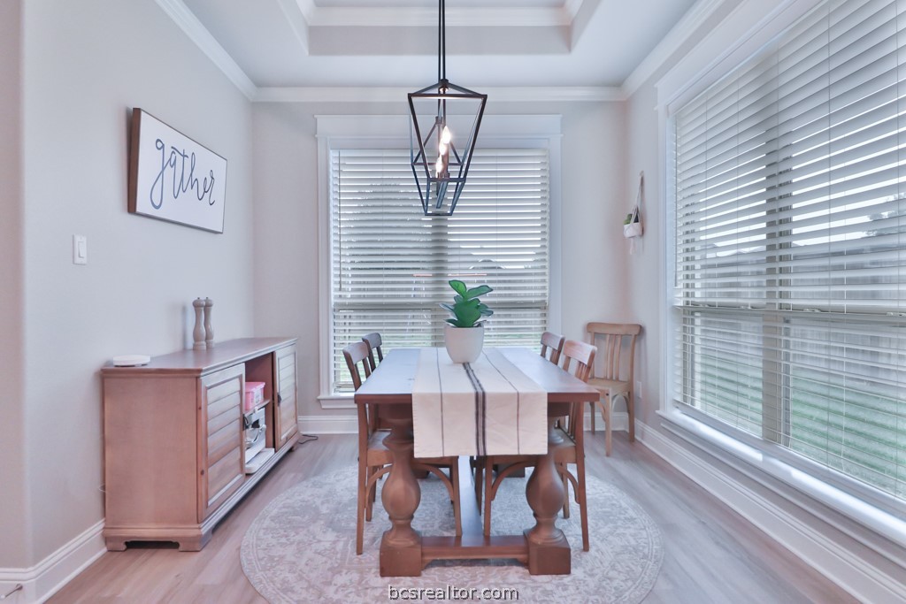 Bryan, Texas 77802, United States, 3 Bedrooms Bedrooms, ,3 BathroomsBathrooms,Residential,Pending,59538