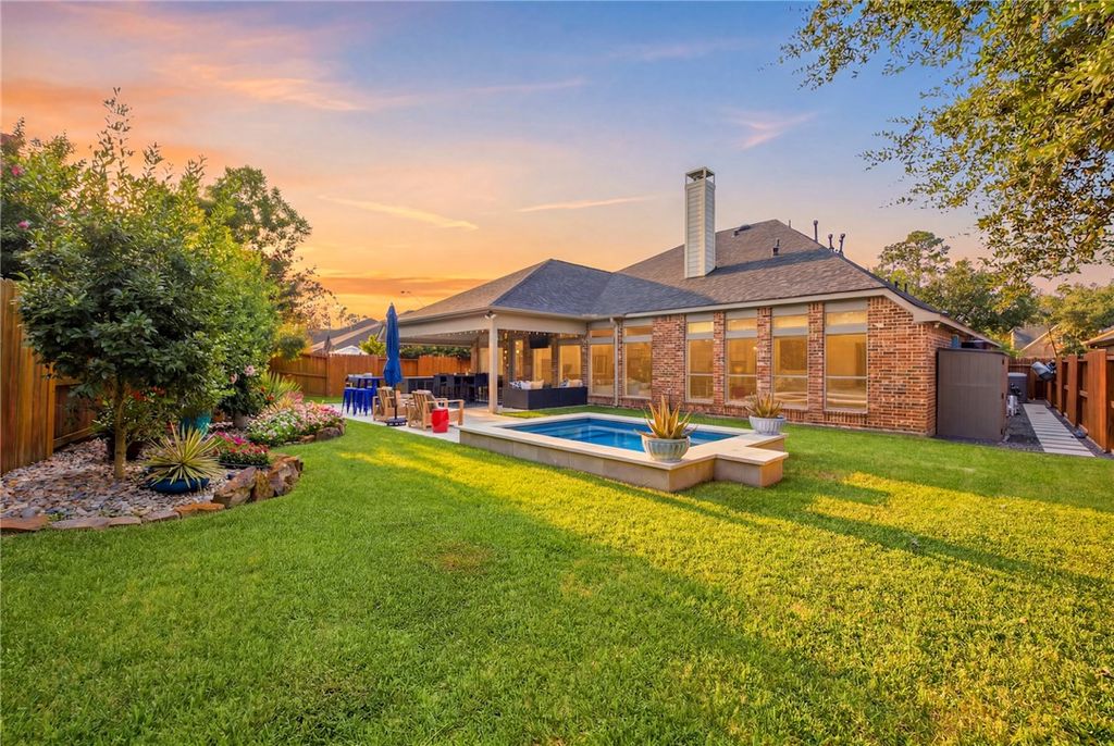 Photo of 2651 Imperial Grove LN, Conroe, TX 77385 (MLS # 26009086)