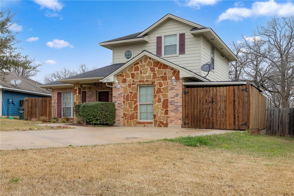 Photo of 3811 Caleb Court, Bryan, TX 77803 (MLS # 26000582)
