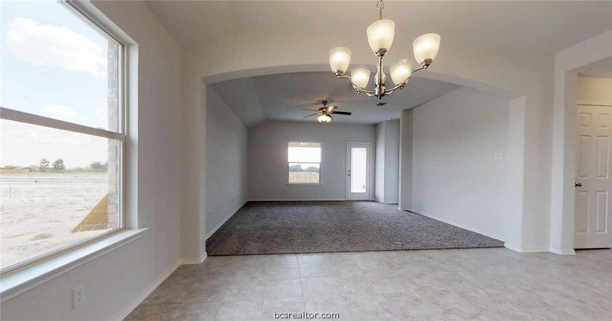 College Station, Texas 77845, United States, 4 Bedrooms Bedrooms, ,2 BathroomsBathrooms,Residential,Pending,61008