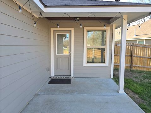 Tiny photo for 809 Meadow Brook Drive, Caldwell, TX 77836 (MLS # 26002728)